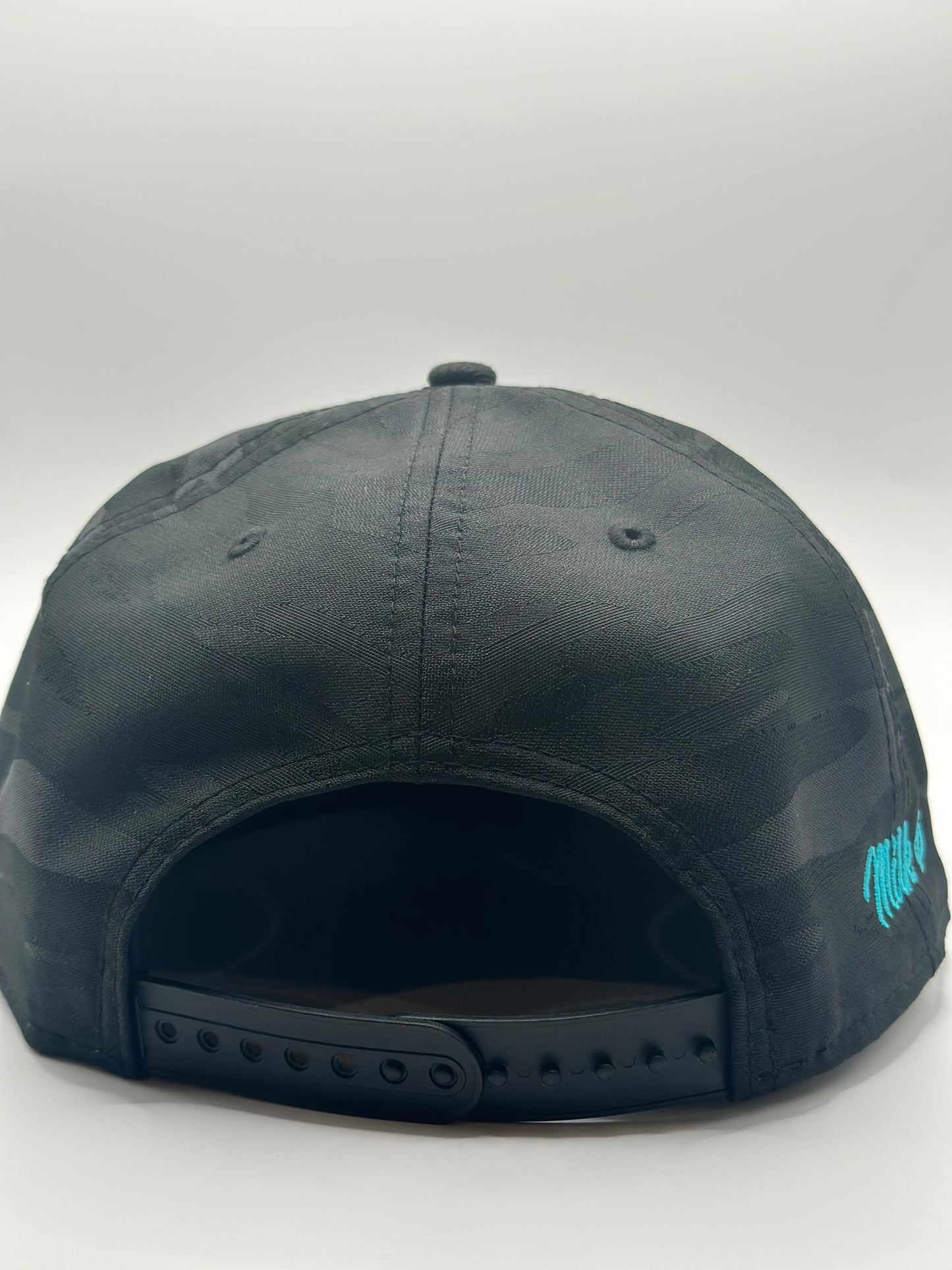 Black camouflage snapback hat